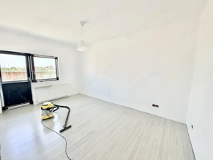 Duplex de 137 mp cu 4 camere si 3 bai - Zona centrala Mosnita Noua. - imagine 12