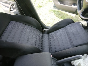 curatare tapiteri auto