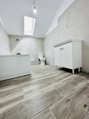 Casa 4 camere nouă Berceni - curte 410 mp - zonă liniștită - imagine 7