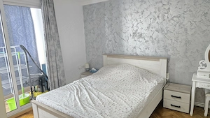 Vand apartament 3 camere in Deva, zona Piata Victoriei, bloc de 4 etaje de caramida, mobilat - imagine 8