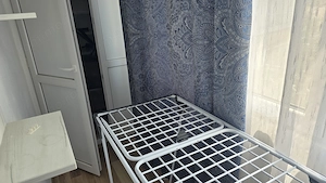 Vand apartament 3 camere in Deva, zona Piata Victoriei, bloc de 4 etaje de caramida, mobilat - imagine 13