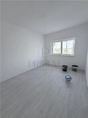 Duplex pe plan - compartimentare practica - 3 bai - teren 375 mp - imagine 9