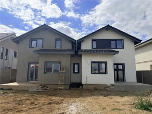 Calea Urseni - Duplex despartit prin camera tehnica - langa asfalt