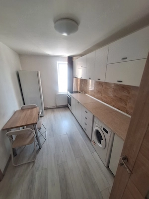 2 Camere zona Traian etajul 2 - imagine 5