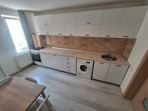 2 Camere zona Traian etajul 2 - imagine 2