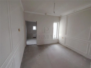 NOU PE PIATA - CASA INDIVIDUALA - 758 MP TEREN - imagine 3