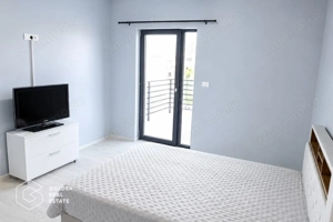 Apartament 3 camere, Via Carmina, mobilat si utilat complet, terasa 26 mp - imagine 6