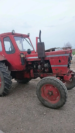 Tractor de vânzare Belarus 55 în stare de funcționare  - imagine 3