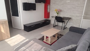 Apartament semidecomandat la Baicoi, Liliesti 