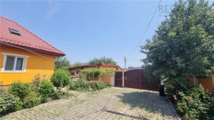 Casa de 4 camere zona Stupini - imagine 18