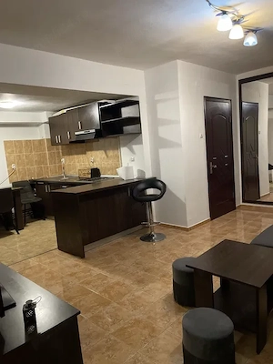 Apartament 3 camere - imagine 8