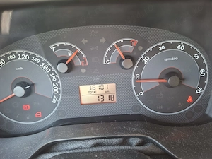 Fiat Linea 2010, 1.4 benzină, 38.000 km reali, ITP RCA la zi - imagine 3