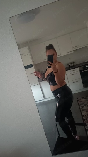 Doar deplasări.. Andreea 25 ! 