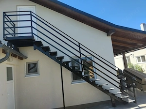 Porti metalice,confecții metalice