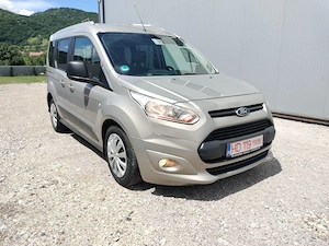 Ford Turneo Conect 6+1 viteze an 2014 Euro 5 - imagine 9
