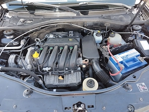 Dacia Duster 4x4 2012, 1.6 benzina  - imagine 4
