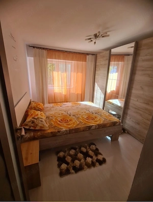 Închiriez apartament MODERN 2 camere cf. 1 decomandat etaj 2 Reșița - imagine 3