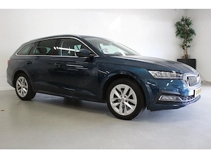 Vand Skoda Octavia Bussines Edition 2021.Masina cu istoric reprezentanța de la 10 km.Tva deductibil. - imagine 3