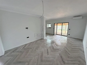 Duplex la asfalt - dormitor matrimonial - imagine 2