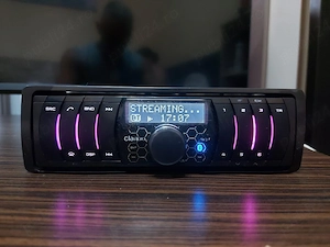 MP3 Auto Clarion cu Bluetooth, 4x50watti
