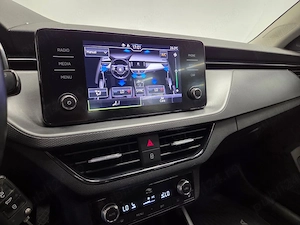 Skoda Scala 1.0 - 110cp. Istoric service. Front assist. Line assist. App-Connect   MirrorLink - imagine 8
