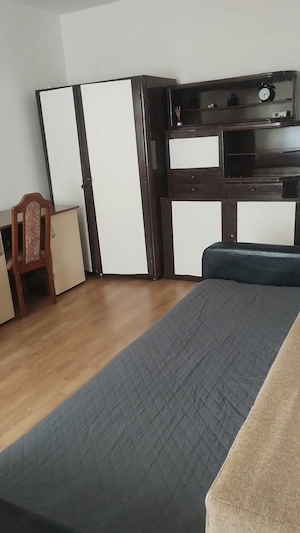 Proprierar inchiriez 