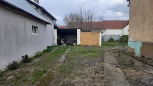 Casa din caramida, teren 800 mp, pe colt, aproape de centrul localitatii Cenei - imagine 4