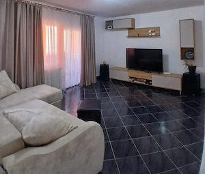 Apartament 2 camere decomandat Codlea lângă primărie - proprietar - imagine 2