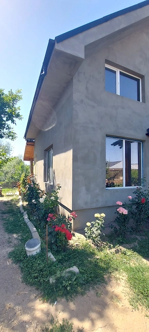 Proprietar, vand sau schim cu ap.3 camere casa P+ M constructie noua  2021. pret 149000 negociabil. - imagine 6