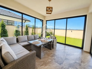 Casa individuala de vanzare 130 mp utili | Bucatarie separata | 448 mp teren. - imagine 8