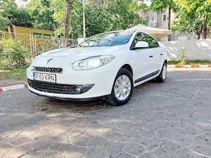 vand renault fluence din 2010 cu motor de 1.5 dci 