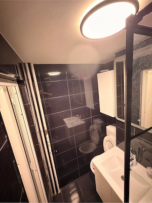 Propietar Apartament 3 camere , Semi Mobilat , Etaj 2 Ploiesti Vest - imagine 4