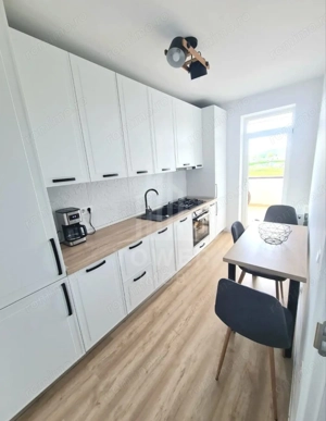 Apartament 2 camere, etaj 1, dressing și balcon – complet mobilat și utilat - imagine 3