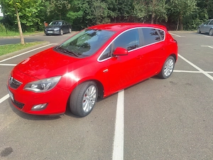 Opel astra j 1.6 benzina 115 cai p - imagine 3
