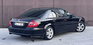 Mercedes Benz E class w211 2009 - imagine 3