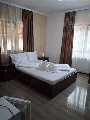 Cazare la casa B Herculane  - imagine 3