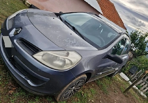 Renoult Clio 3 - imagine 3