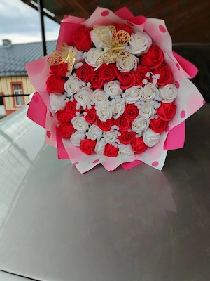 Flori din săpun parfumat 