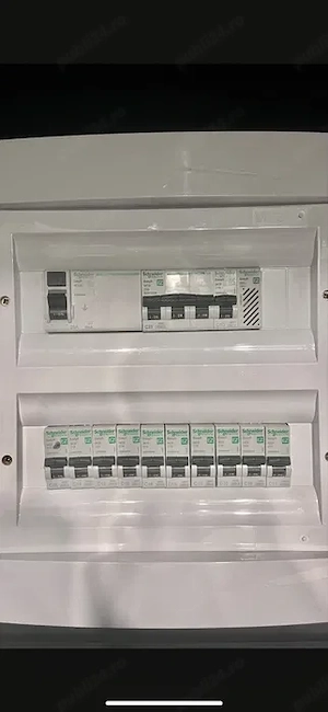  Electrician autorizat intervenții reparati non-stop