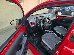 Toyota Aygo 1.0 VVY-I 5 usi X - imagine 8