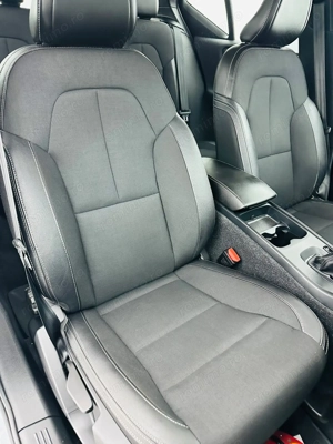 Volvo XC40 - imagine 19