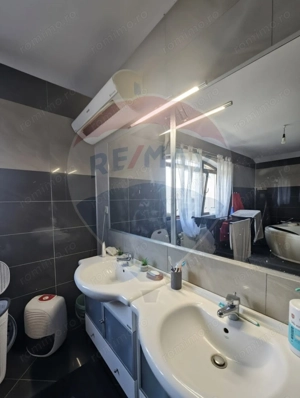 Casă / Vilă cu 5 camere de vânzare în zona Nord-Est - imagine 16