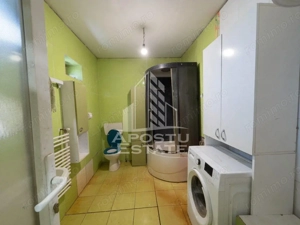Casa + constructie moderna,de vanzare,2 locuinte,teren 2298 mp Giulvaz - imagine 4