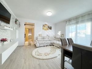 Apartament 2 camere de vanzare 50mp utili, garaj 22mp -Giroc UM - imagine 2