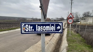 Vând  teren intravilan 2000mp  in centrul  loc Suhurlui Jud Galați  - imagine 9