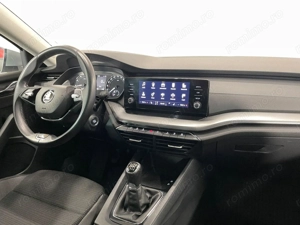 Skoda Octavia - imagine 8