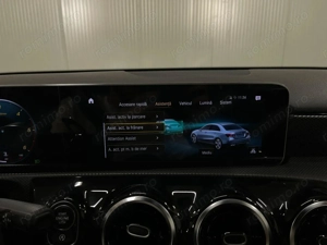 Mercedes-Benz A 180 - imagine 17