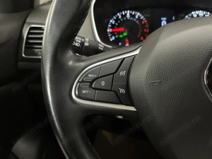 Renault Megane - imagine 18