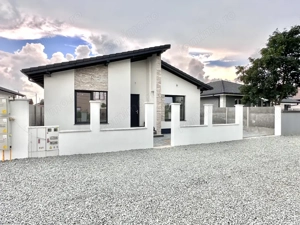 CASA NOUA I 4 CAMERE I 2 BAI I PE UN NIVEL I TEREN 423 MP I CU TOATE UTILITATILE