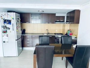 Apartament cu 3 camere, 65 mp, aer conditionat, garaj individual, zona Teilor - imagine 5